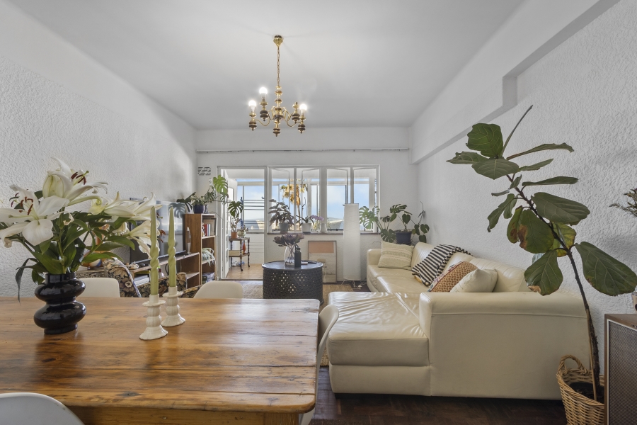 2 Bedroom Property for Sale in Green Point Western Cape